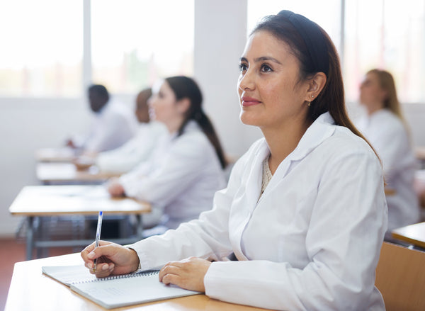 How to become a pharmacist in Canada